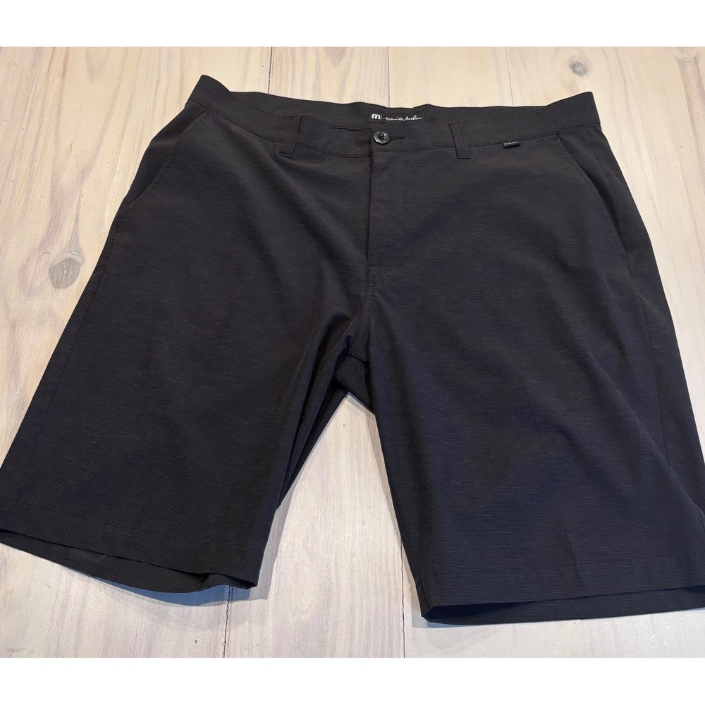 TravisMathew Mens 38 Charcoal Gray Striped Golf Hybrid Shorts Stretch Activewear